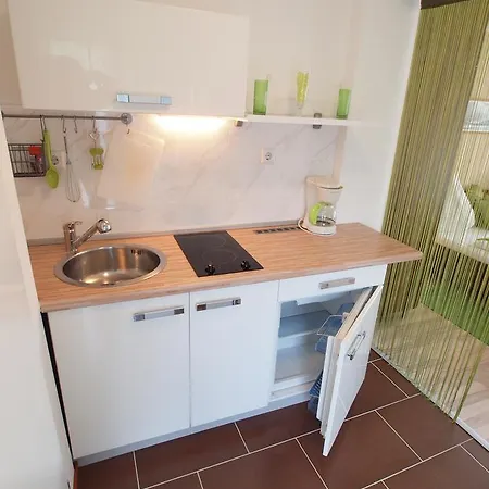 Apartmaji Slavica *